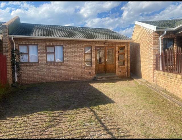 3 BEDROOM HOUSE FOR SALE IN WESTBOURNE